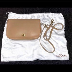 Authentic Coach Pocket Purse